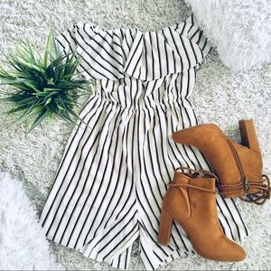 NWOT Off the shoulder Romper
